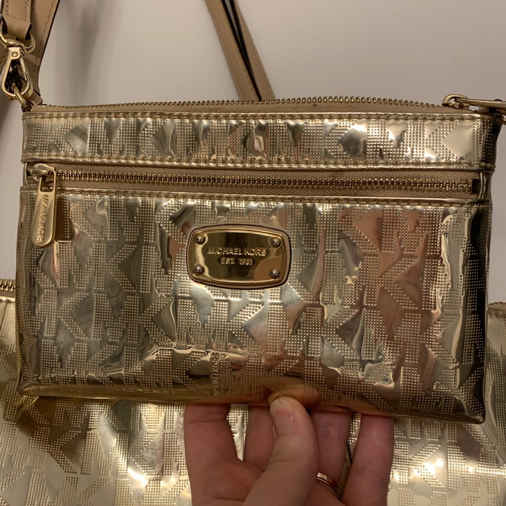 Michael Kors shiny gold tote purse and wristlet - Picture 2 of 5